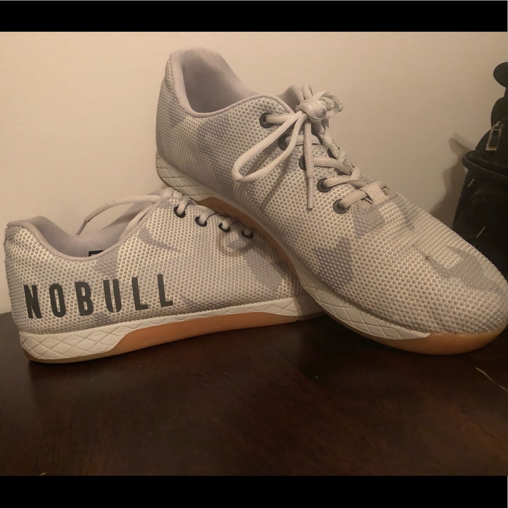 Like new condition size 13 Men’s No Bull